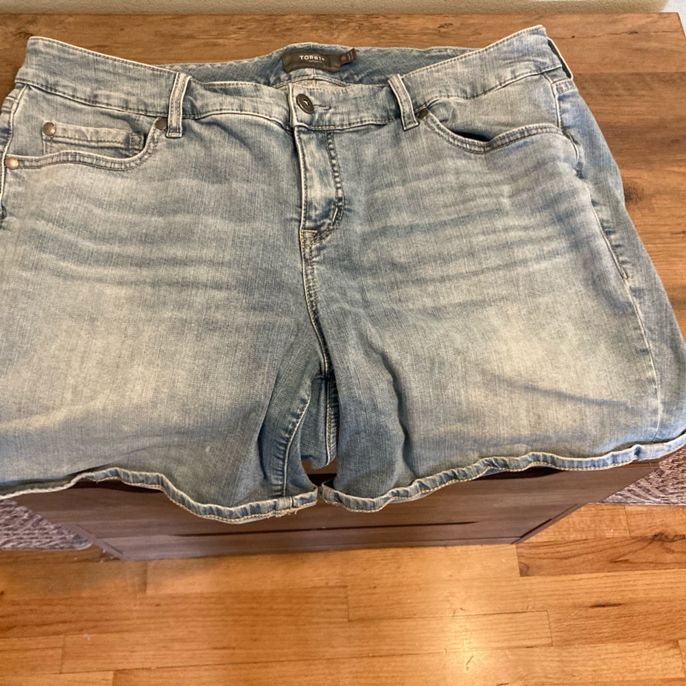 Torrid Boyfriend Jean Shorts